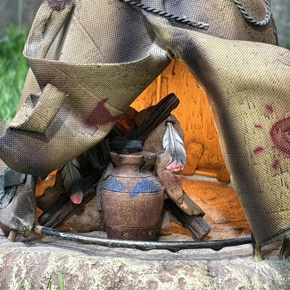 Vintage Southwestern Native American Teepee Lamp Rustic